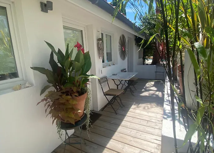 Hébergement de vacances Maisonette De Charme Mérignac